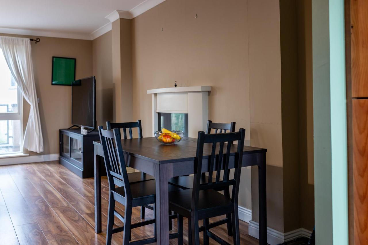 Orchard Way, Shared With An Amazing Double Bedroom With Ensuite Privatunterkunft Dublin